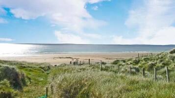 ุงูู
ูุดุฃุฉ ู
ู ุงูุฏุงุฎู