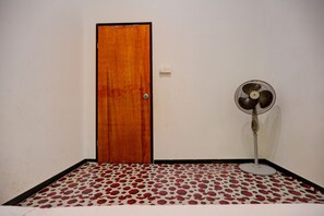 Doppelzimmer | Kostenloses WLAN, Bettwäsche