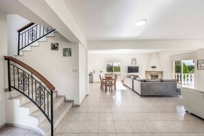 别墅 (3 Bedrooms) | 住宿内部