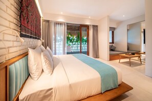 Courtyard Room | View from room