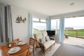 Balcony - Sealark (Bridport)
