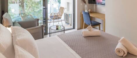 1 غرفة نوم ومكواة/لوح كي وواي فاي وملاءات أسرّة