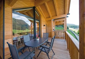 Outdoor dining - Erlebe Bergidylle im Stabingerhof. Chalet (Sexten)