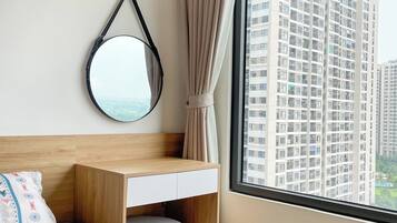 1 habitación, escritorio, tabla de planchar con plancha y wifi gratis