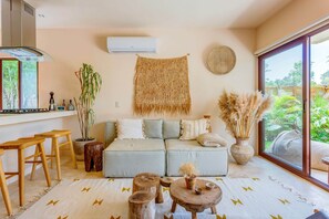 Smart TV, offices - Magnificent Private Pool & Patio + Cenotes Onsite! (Tulum)