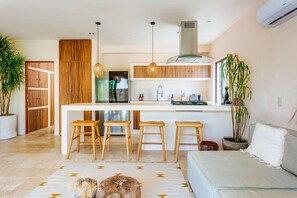 Smart TV, offices - Magnificent Private Pool & Patio + Cenotes Onsite! (Tulum)