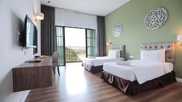 1 bedroom, minibar, desk, blackout curtains