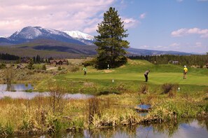 Golf - New Listing! Private Hot Tub, River Acces, Luxury (Breckenridge)