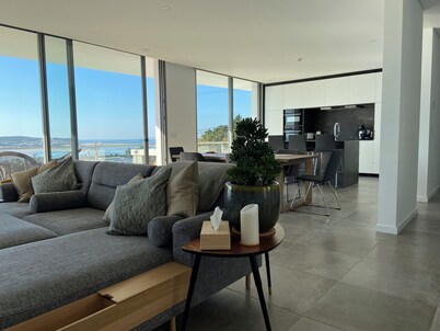 New build modern villa 10 min walk from lagoon and city center