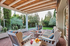 Terrace/patio - Luxury Home in Tuscany Near Pisa and Florence - Two Bedrooms 4&1 PL (Palaia)