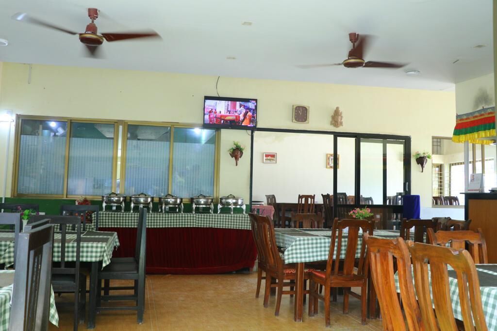 مطعم