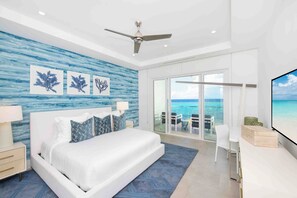 3 quartos, cofres nos quartos, escrivaninha