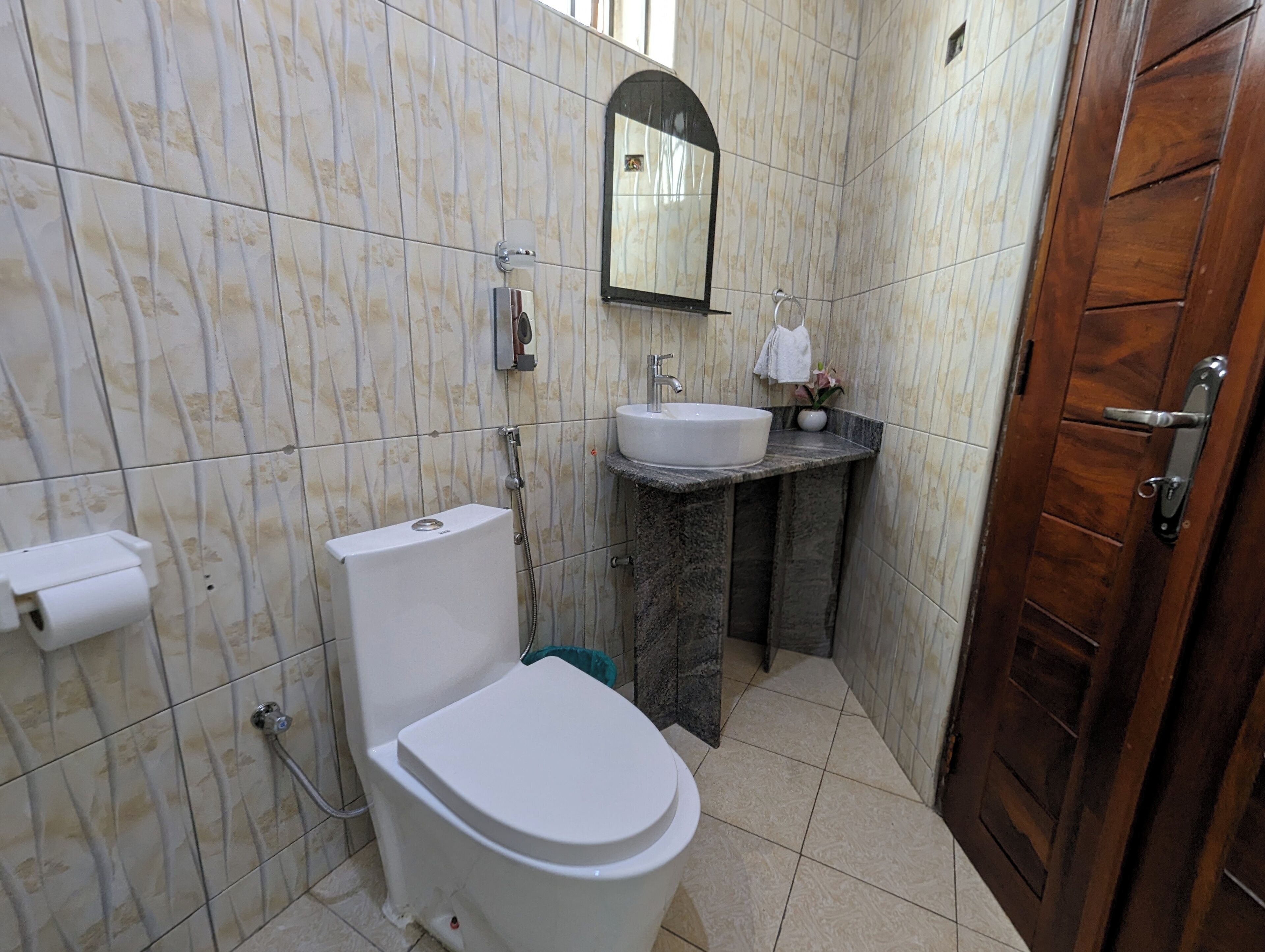 Photo - Oslo Gardens Bed & Breakfast