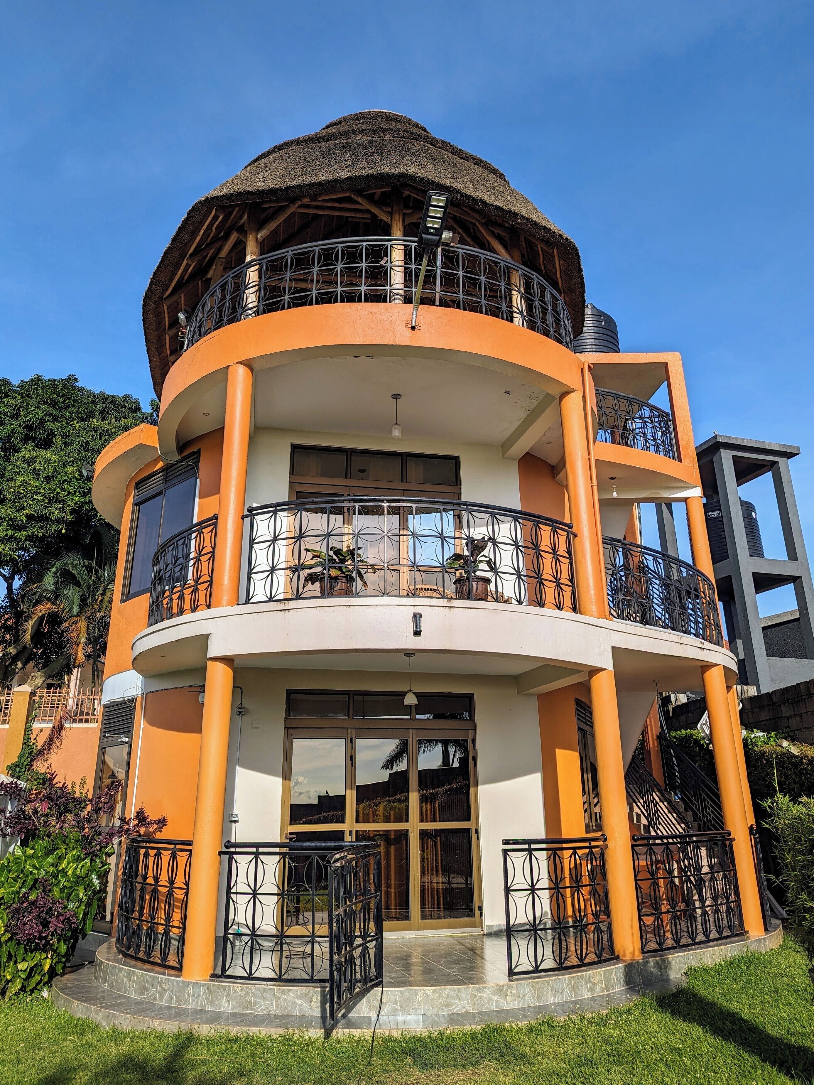 Photo - Oslo Gardens Bed & Breakfast