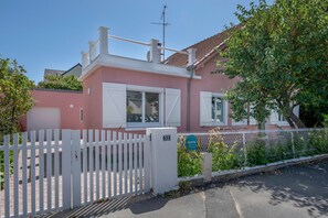 Esterni