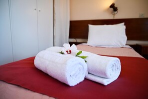 3 bedrooms - Helena Apartments in Paradisi Rhodes (Rhodes)