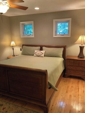 4 間睡房、免費 Wi-Fi、床單