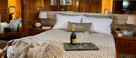 3 habitaciones y ropa de cama