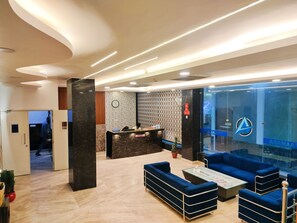 Lobby sitting area - Mayda Residency By Mayda Hospitality (New Delhi)