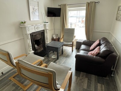 The Perfect Base to Explore the Wonderful Sights and Sounds of Derry City