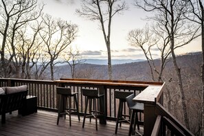 Property grounds - Stunning Views, Hot Tub, Impeccable Design (Wintergreen Resort)
