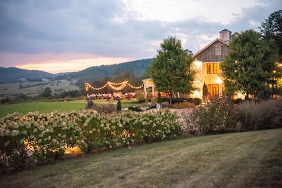 The Crossroads Inn