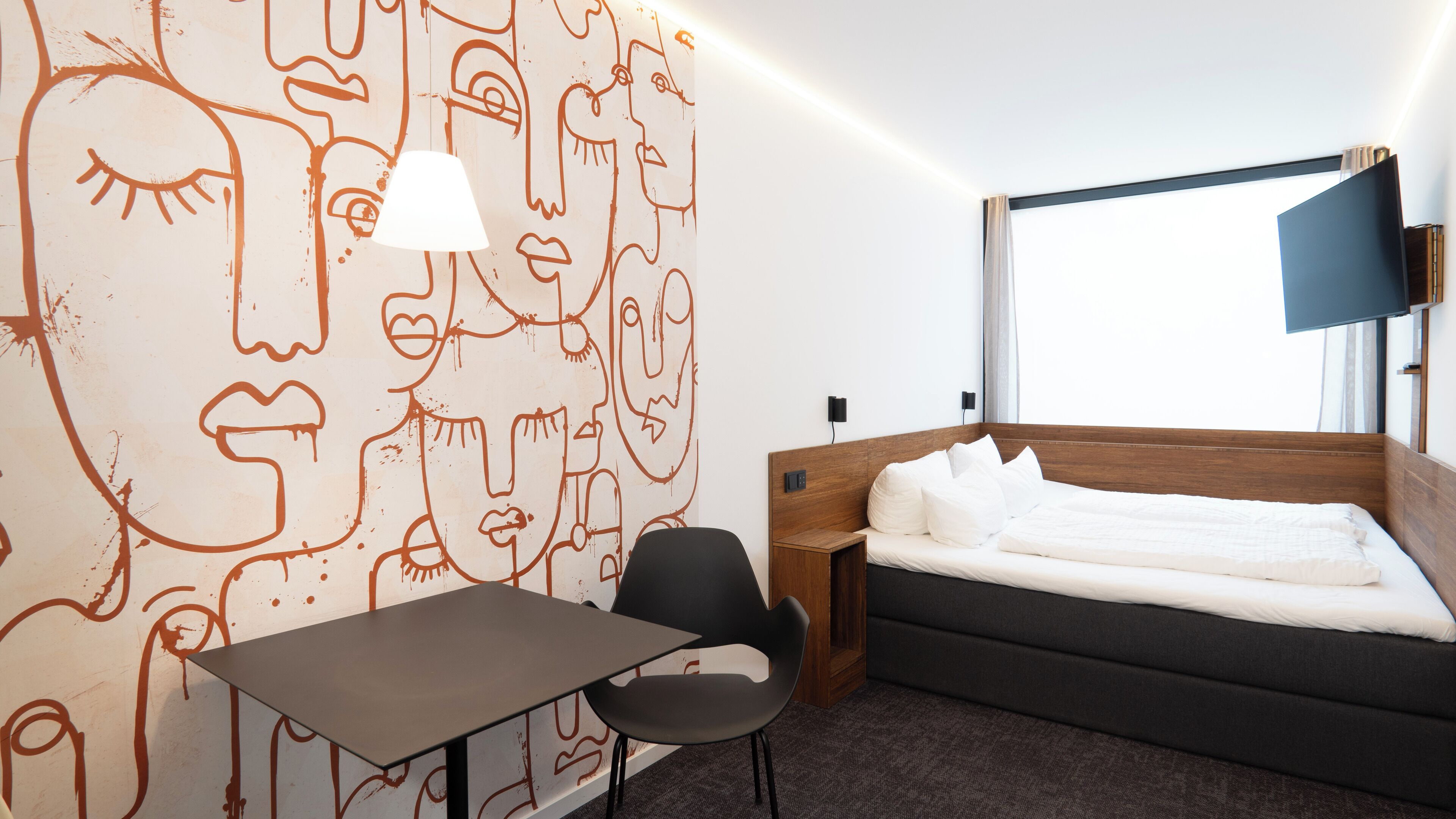 Comfort Double Room, Non Smoking, Refrigerator | Premium bedding, free minibar, individually decorated, laptop workspace