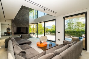 Living area - The Villa O, a unique luxury experience in Sarajevo (Sarajevo)
