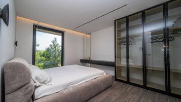 4 Schlafzimmer, Bügeleisen/Bügelbrett, WLAN, Bettwäsche