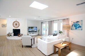 Hus - 3 soveværelser | Opholdsområde | Smart-tv