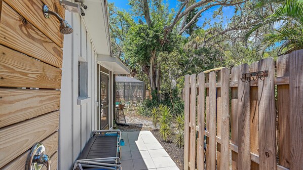House, 3 Bedrooms | Terrace/patio