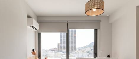 1 室のベッドルーム、アイロン / アイロン台、WiFi (無料)、ベッドシーツ