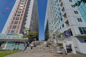 Front of property - Collection O 92870 Apartement Grand Sentraland Karawang By Ipul (Karawang)