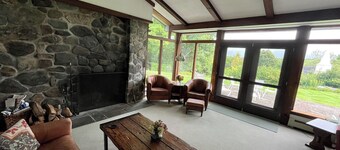 Mountain Views /Cannon Mtn.- Big discounts for weekly and monthly  rentals.