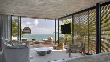 Fuso Bungalow - with Private Pool | Egyptian cotton sheets, premium bedding, pillowtop beds, minibar