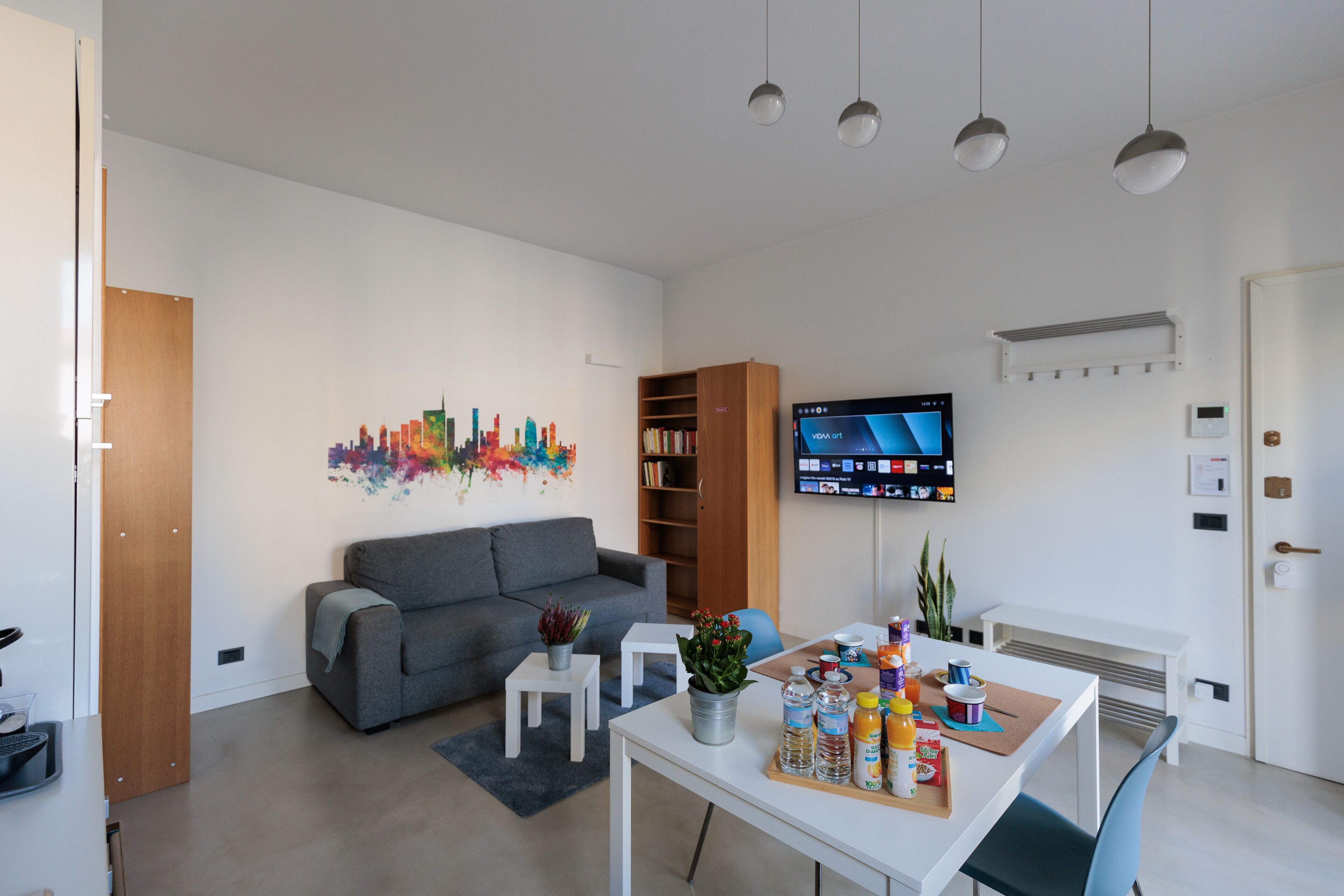 Smart TV, books