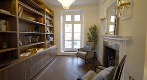 House, Multiple Beds | Interior - Immaculate 6-bed House in London (London)