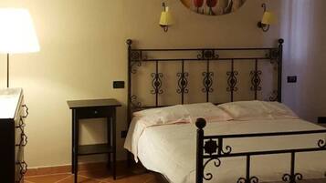 2 Schlafzimmer, Bügeleisen/Bügelbrett, Reisekinderbett, kostenloses WLAN