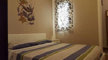 2 bedrooms, iron/ironing board, travel crib, free WiFi