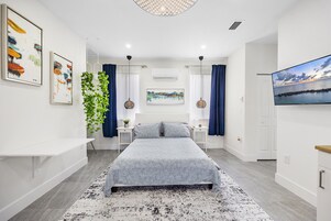 Reisekinderbett, kostenloses WLAN, Bettwäsche