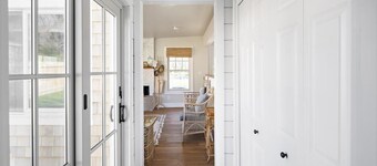 Edgartown Village Home w/ Pool. 
4bdrm / 3.5bth