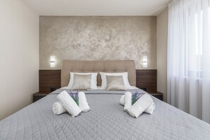 4 bedrooms, Internet, bed sheets