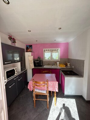 Mikrowelle, Ofen, Herdplatte, Toaster