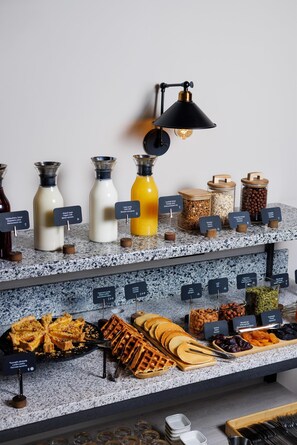 Daily buffet breakfast for a fee