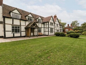 Cottage | Exterior - Byways (Malvern)