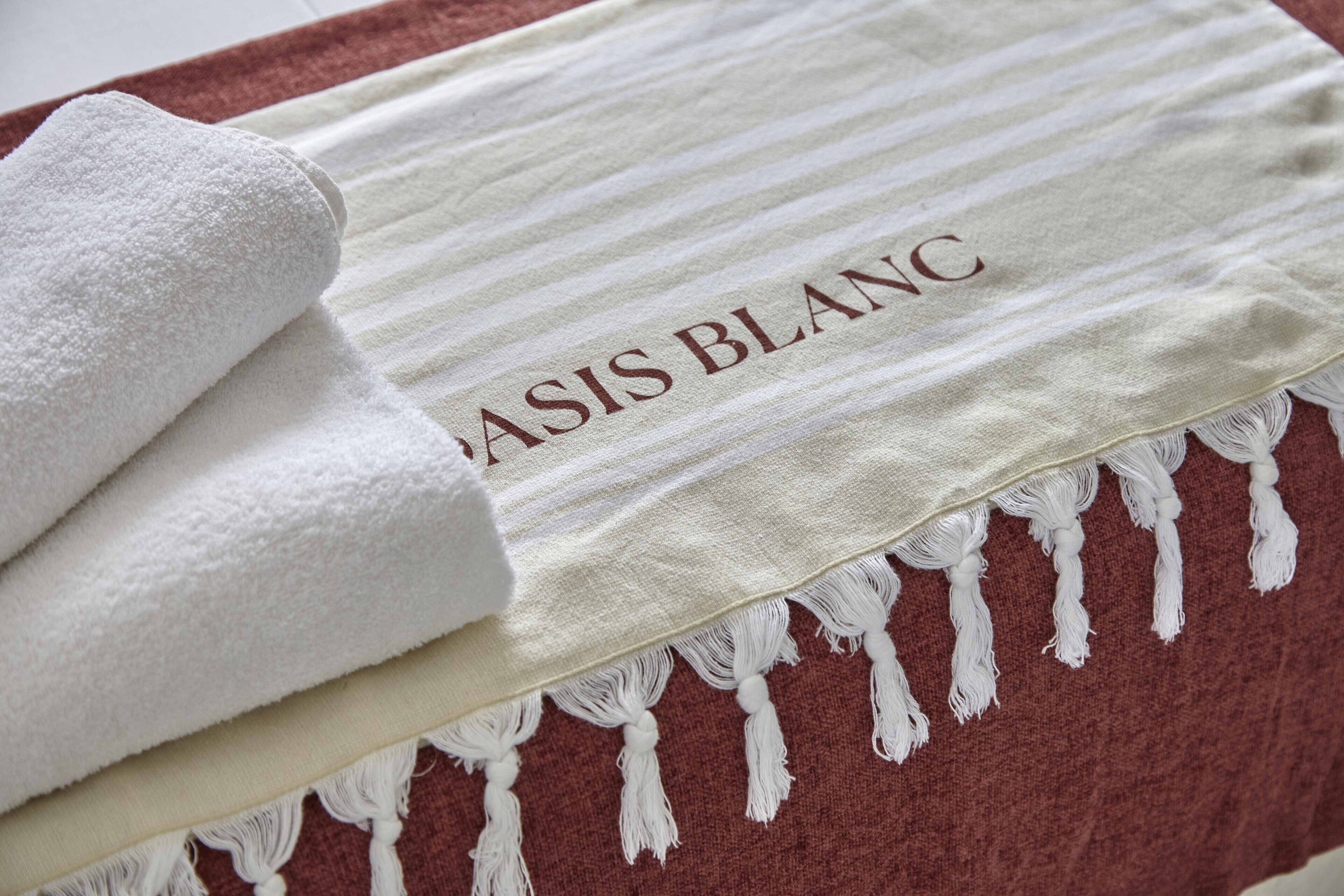 superior apartment | iron/ironing board, free wifi