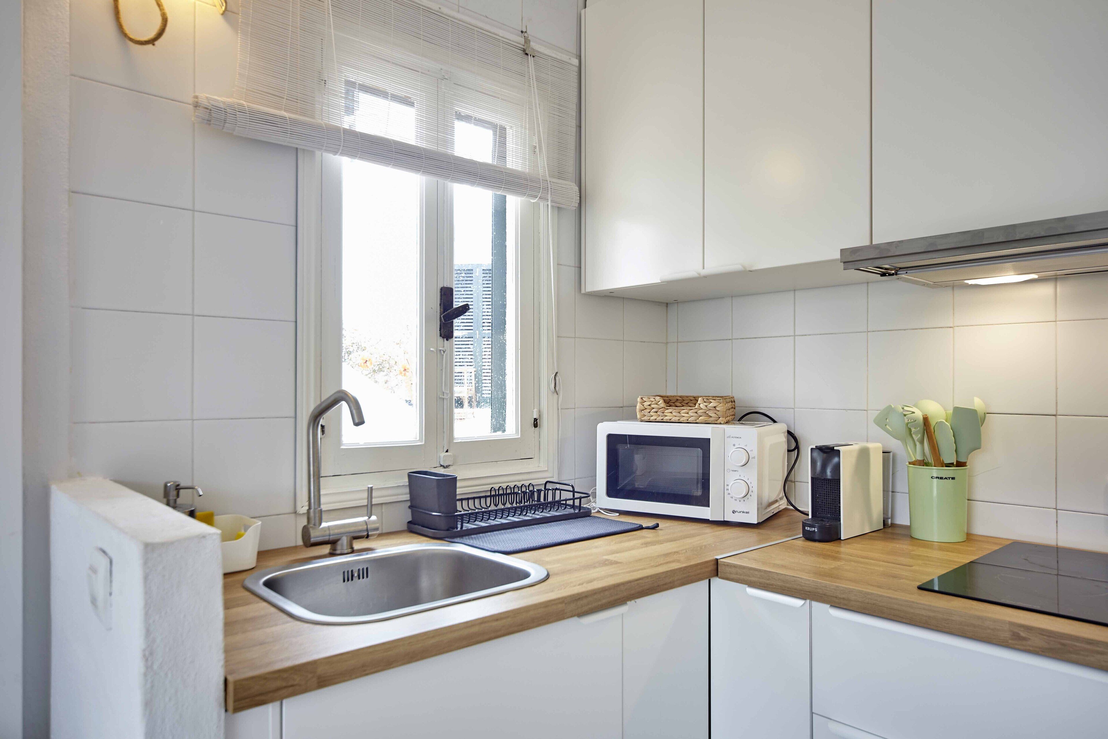 superior apartment | private kitchen | full-sized fridge, microwave, dishwasher, cookware/dishes/utensils