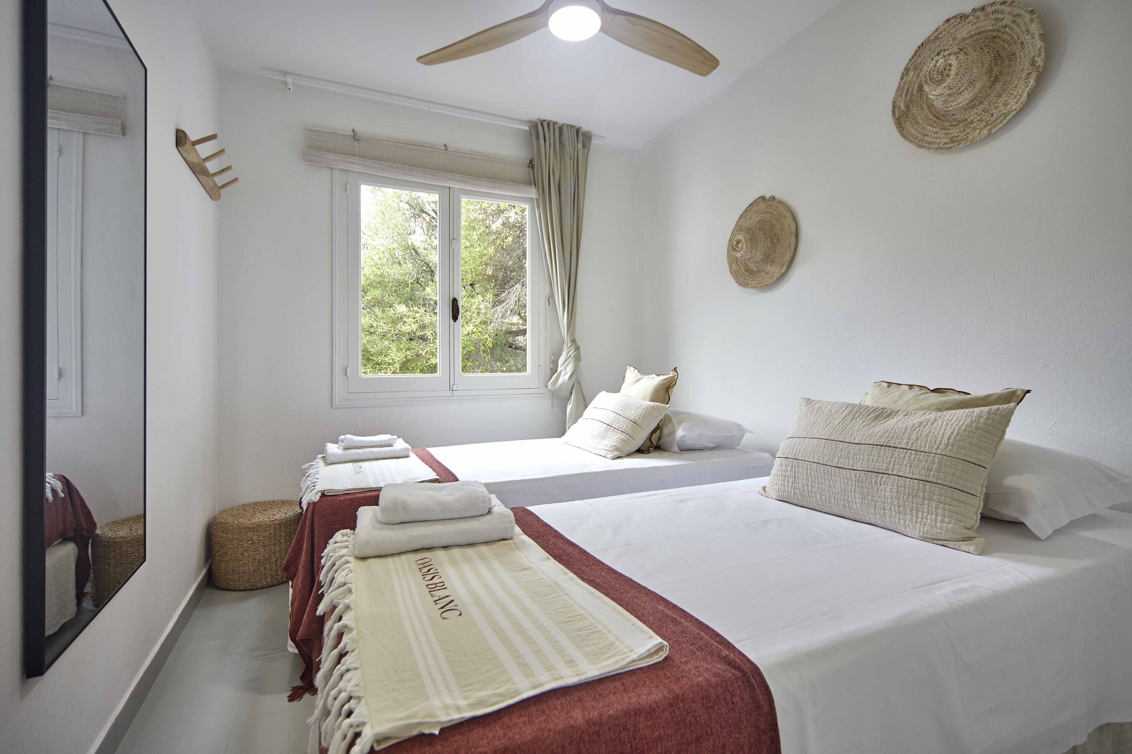 superior apartment, sea view | iron/ironing board, free wifi