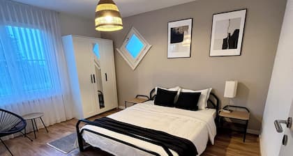 Black & White Apartment