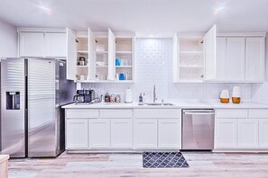 Fridge, microwave, oven, dishwasher